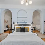 Charles Bridge Historical Apts By Michal&friends Lejlighed Prag