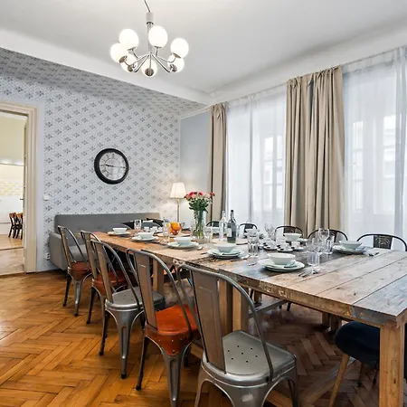 Charles Bridge Historical Apts By Michal&friends *