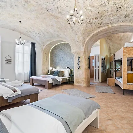 Charles Bridge Historical Apts By Michal&friends