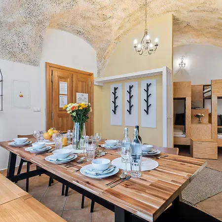 Apartment Charles Bridge Historical Apts By Michal&friends *
