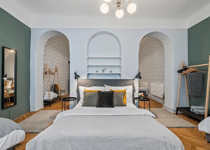 Charles Bridge Historical Apts By Michal&friends Appartement Prague