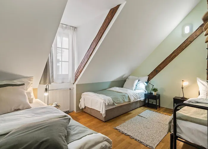 Charles Bridge Historical Apts By Michal&friends