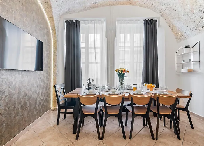 Charles Bridge Historical Apts By Michal&friends *