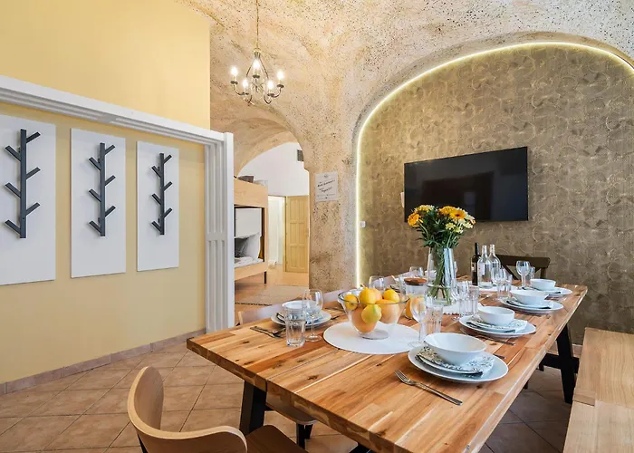 Charles Bridge Historical Apts By Michal&friends Appartement *