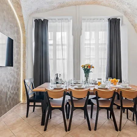 Charles Bridge Historical Apts By Michal&friends *